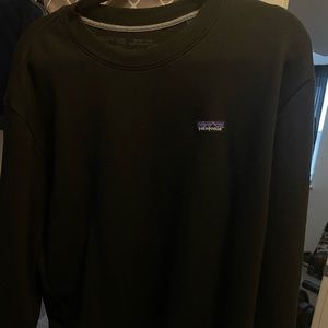 Patagonia Black Crew Neck Uprisal P-6. Mens- XL